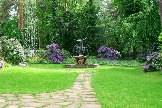 Kolbes Tänzerinnenbrunnen